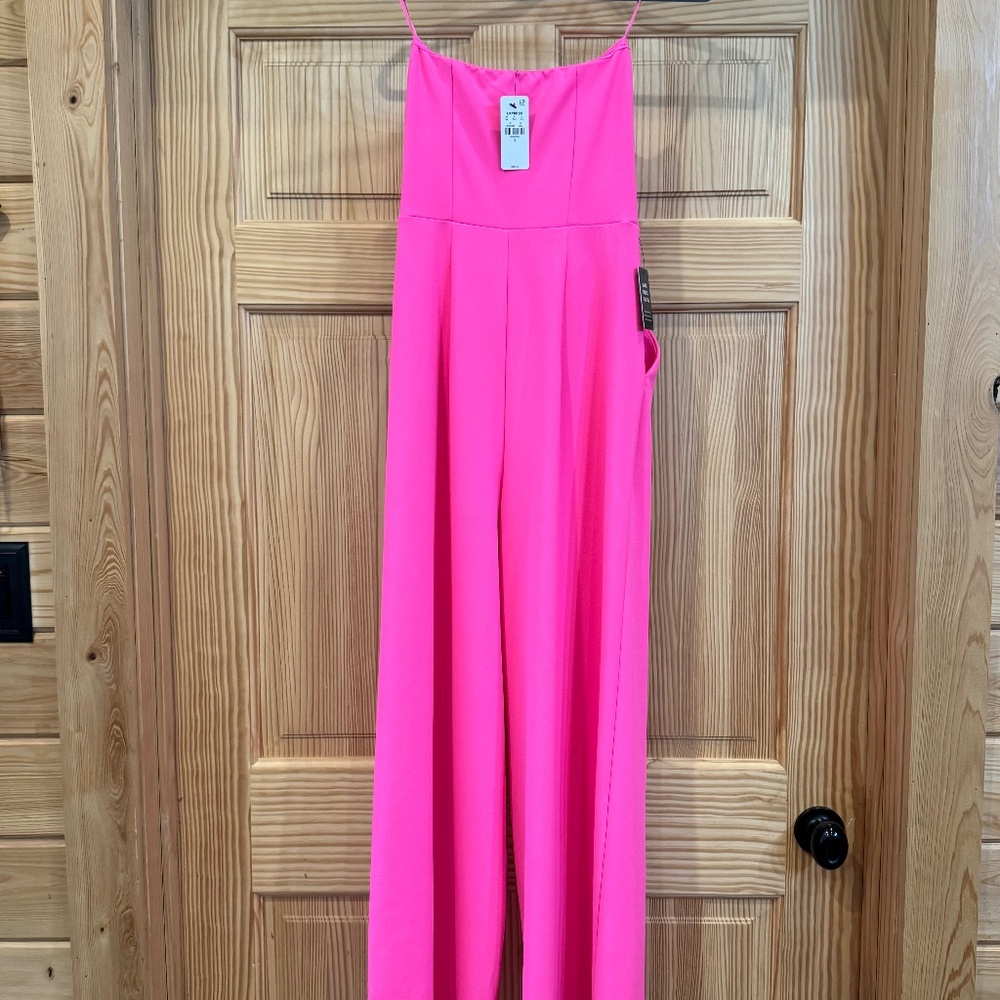 Express Pink Crepe Strapless Wide Leg Jumpsuit with pockets  NWT